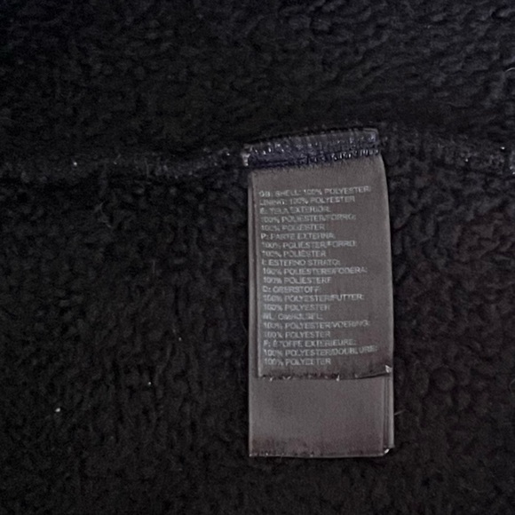 The North Face Men's Black Fleece Jacket - Picture 5 of 5